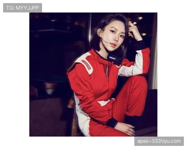 我服了，潘晓婷随手一出门的配饰估计能付我半年房租